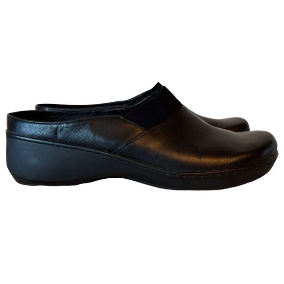 Easy Spirit black leather clogs women’s size 10 - Picture 1 of 15